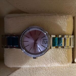 Woks NW gorgeous silver watch!!!!!!